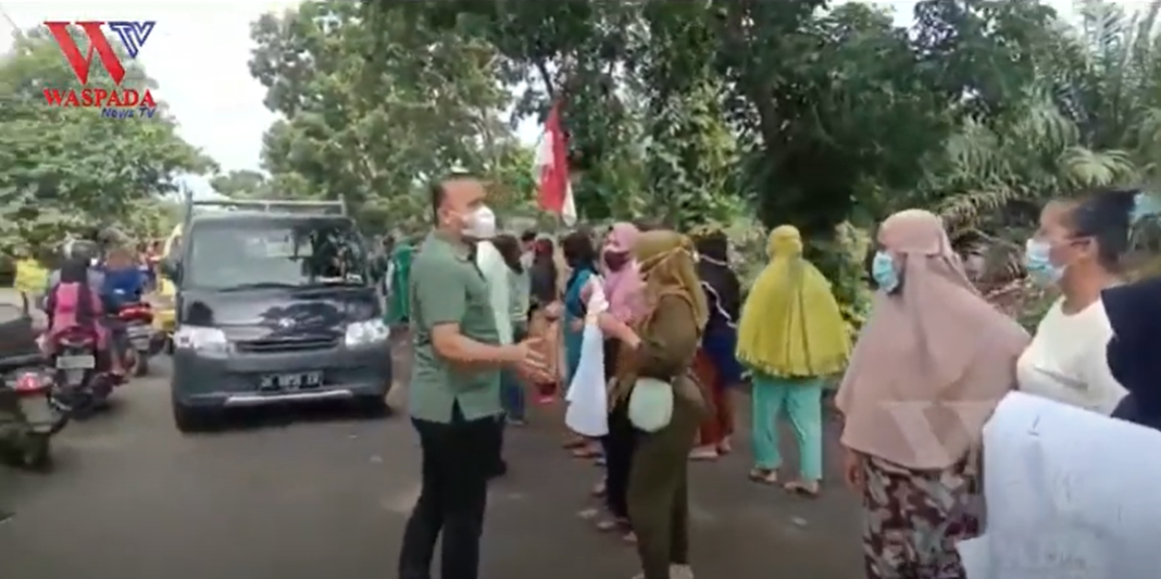 Jalan Rusak Menuju Bukit Lawang Tak Kunjung Diperbaiki ‼️ Warga Blokir Jalan