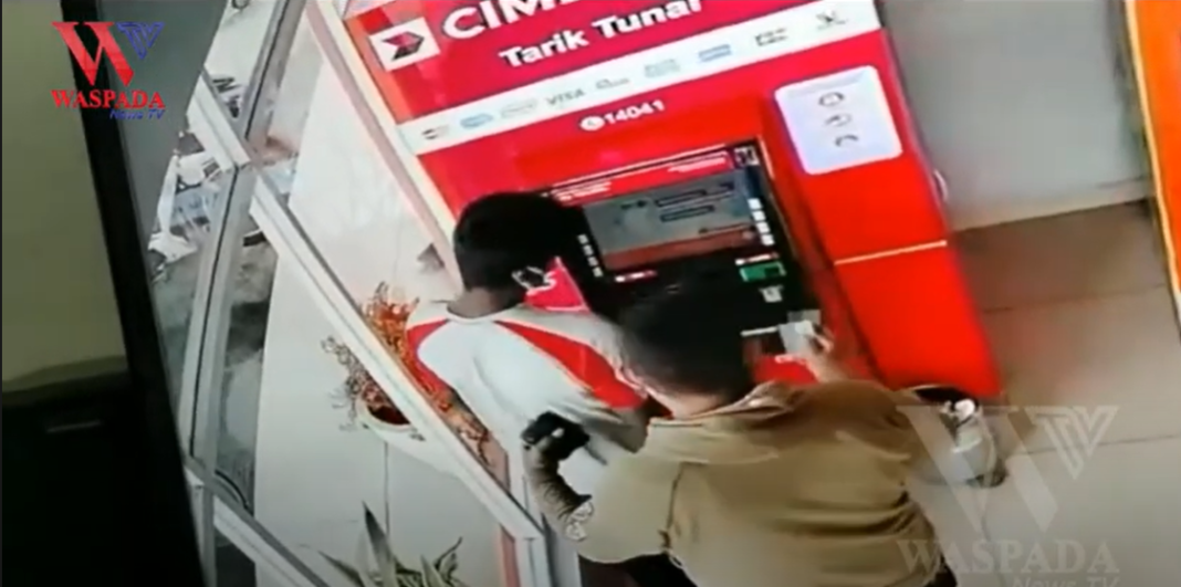 Spesialis Pencuri Uang Melalui Mesin ATM Diringkus