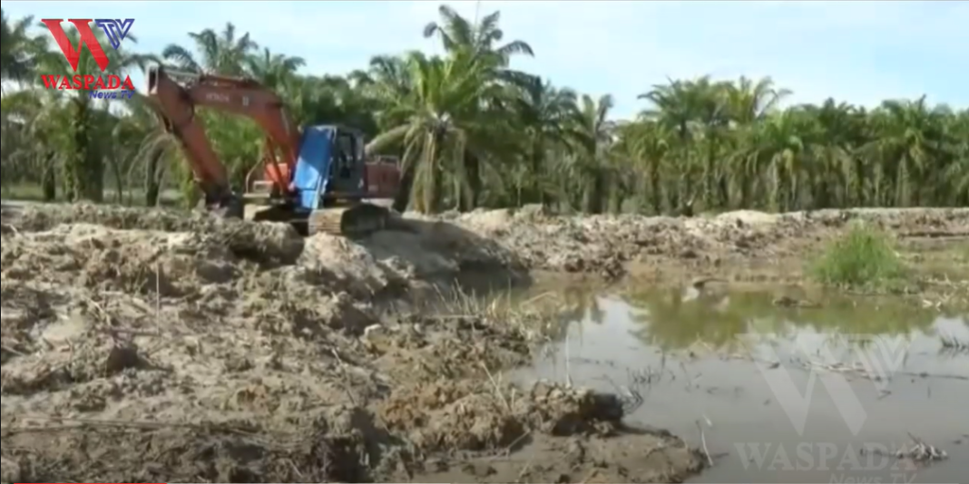 4 Bulan Jebol Tanggul Sungai Kualuh Mulai Diperbaiki