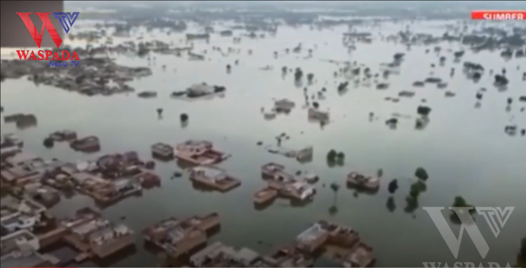 Detik-detik Amukan Banjir Tewaskan 1.000 Orang Di Pakistan