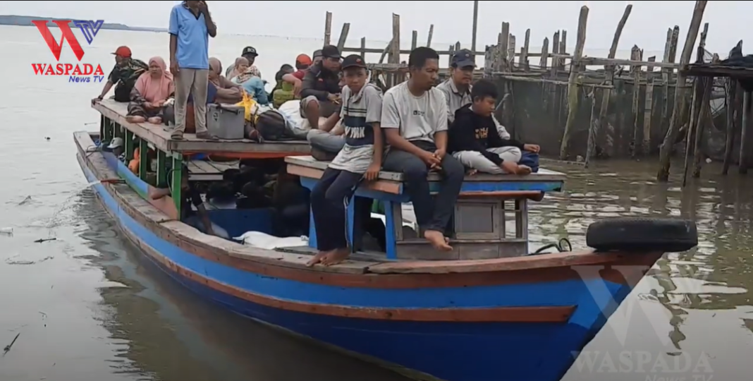 Tarif Penyebarang Perahu Antar Pulau Mengalami Kenaikan 30%