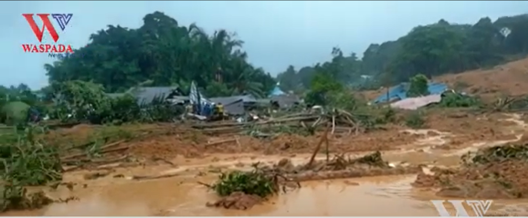 Satu Kampung Di Natuna Kepulauan Riau Tertimbun Longsor